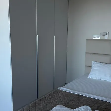 Magnit Apartment *